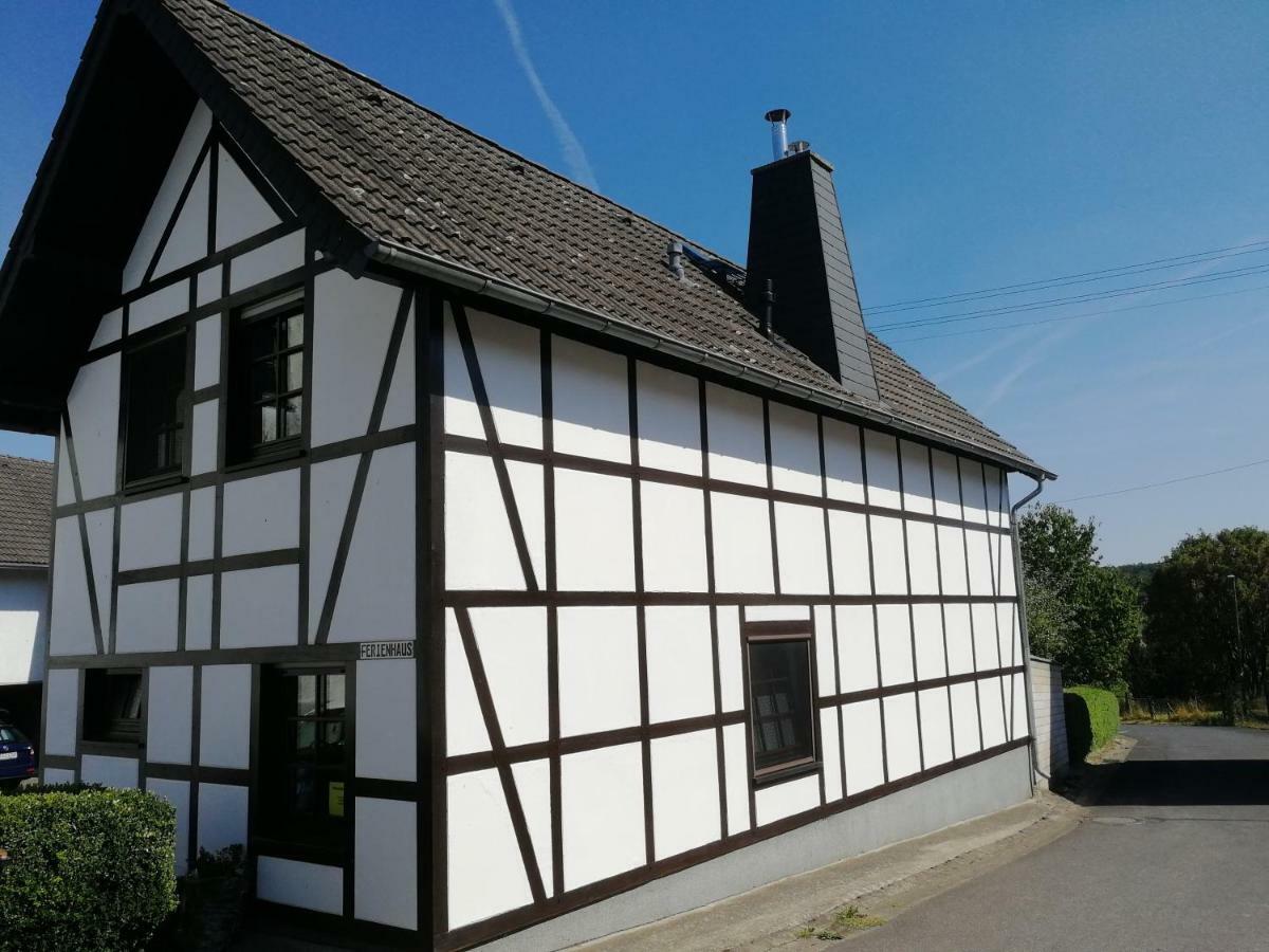Eifel Ferienhaus Luna Ohlenhard Εξωτερικό φωτογραφία